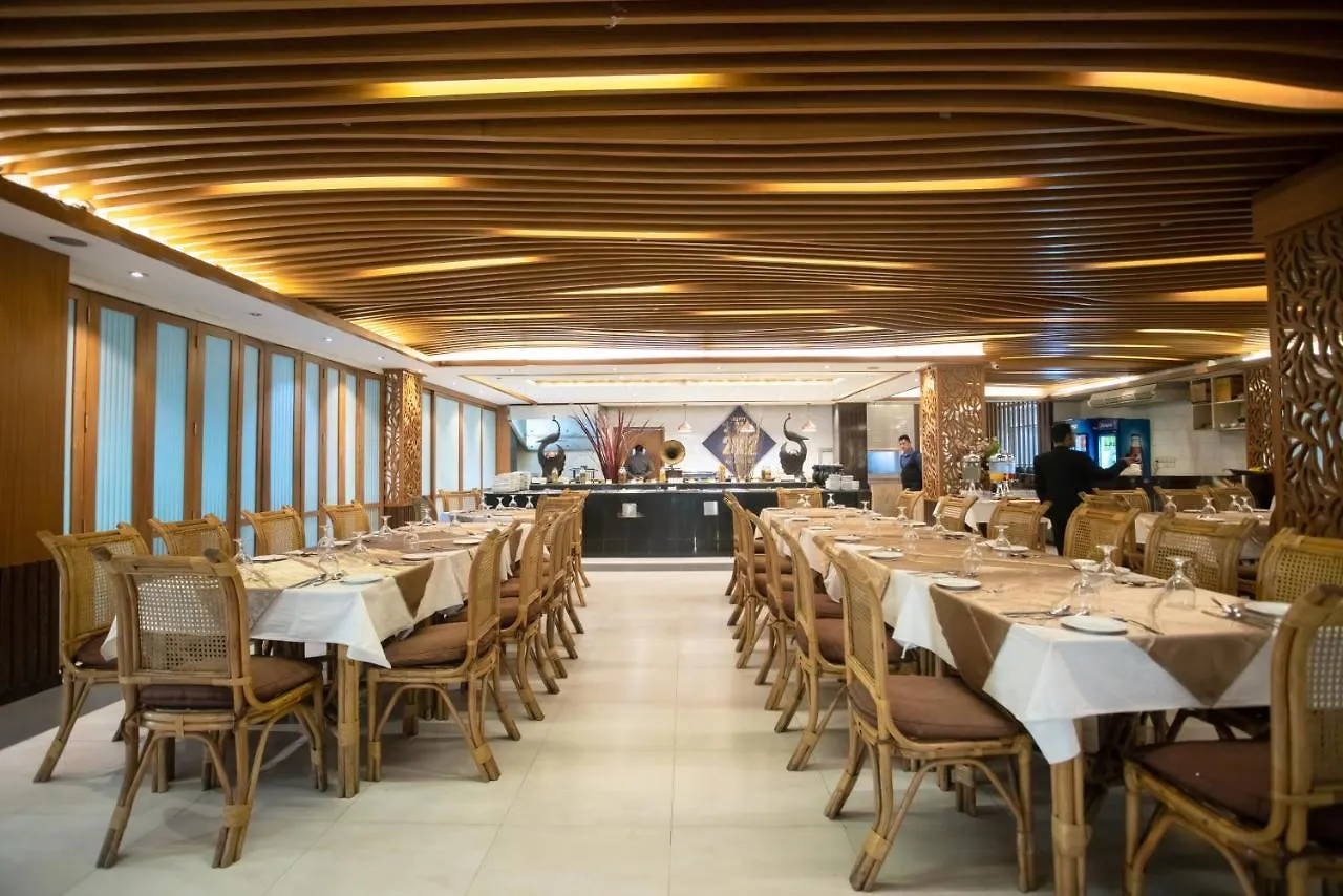 Jatra Hotel Grand Royal location